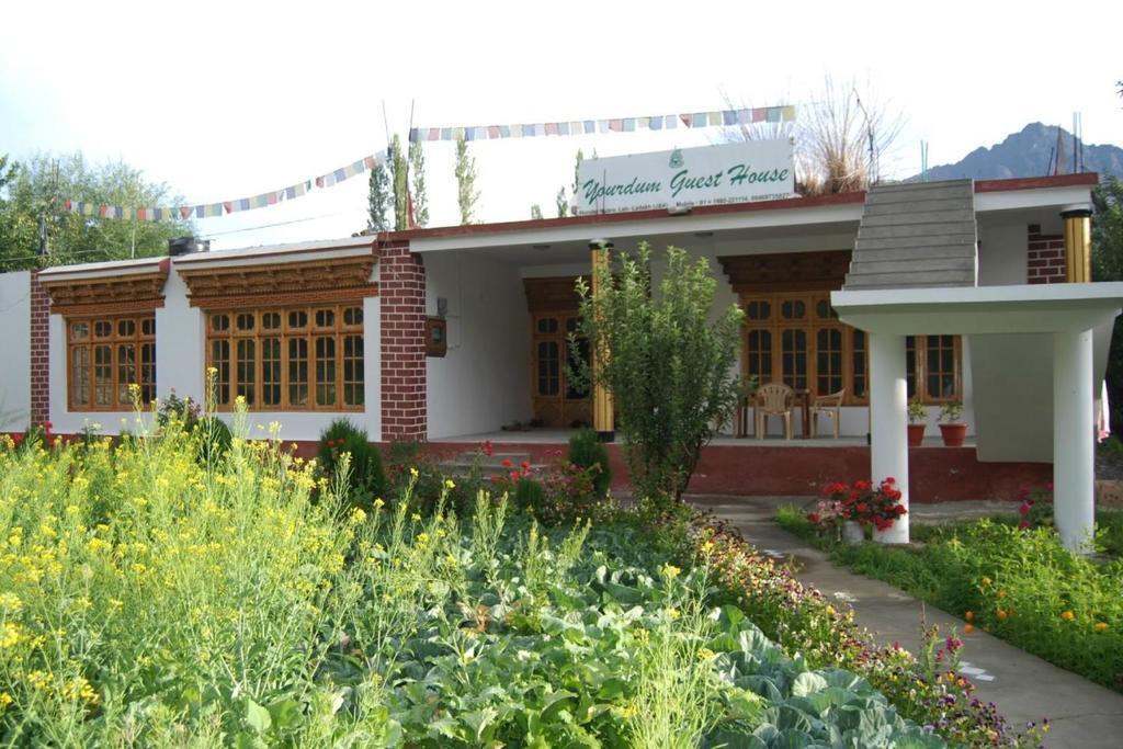 Yourdum Guest House Hundar Extérieur photo